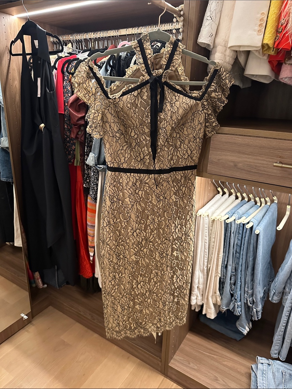 Shoshanna Beige Lace Midi Dress with Black Trim cold shoulder lace